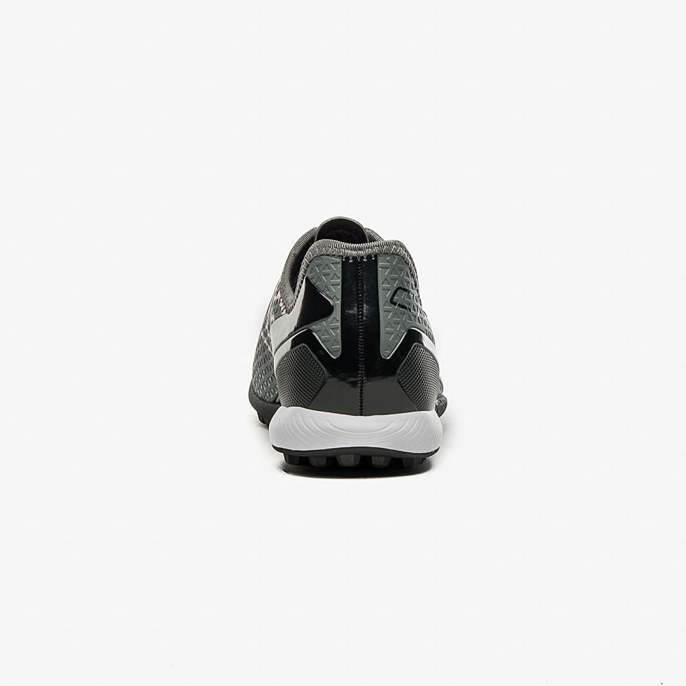 Chuteira Society Umbro Chrome